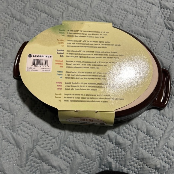 Le Creuset Poterie Dark Chestnut Oval baking Dish 24 cm/ 9.5” - Picture 3 of 4